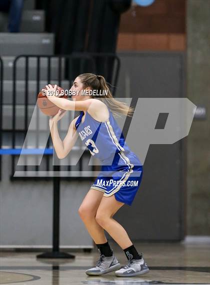 Thumbnail 3 in Clovis North vs. Clovis (CIF D1 Central Section Playoff) photogallery.