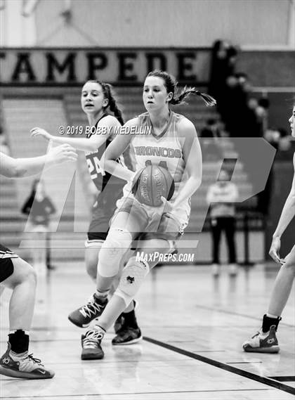 Thumbnail 3 in Clovis North vs. Clovis (CIF D1 Central Section Playoff) photogallery.