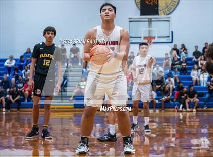 Thumbnail 1 in St. Louis vs. Nanakuli (HHSAA Division 1 Quarterfinal) photogallery.