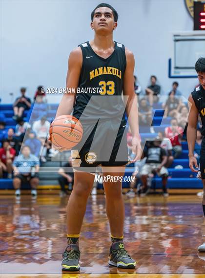 Thumbnail 2 in St. Louis vs. Nanakuli (HHSAA Division 1 Quarterfinal) photogallery.