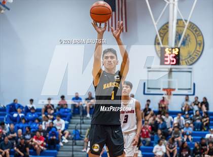 Thumbnail 1 in St. Louis vs. Nanakuli (HHSAA Division 1 Quarterfinal) photogallery.