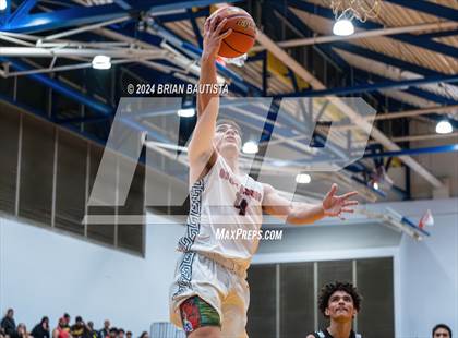 Thumbnail 1 in St. Louis vs. Nanakuli (HHSAA Division 1 Quarterfinal) photogallery.
