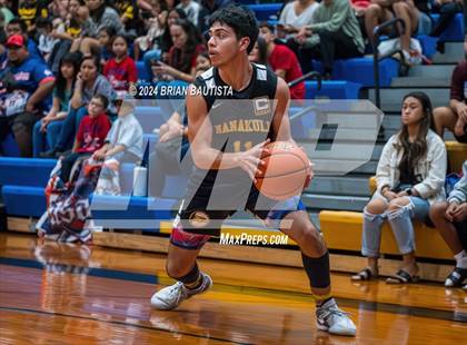 Thumbnail 3 in St. Louis vs. Nanakuli (HHSAA Division 1 Quarterfinal) photogallery.