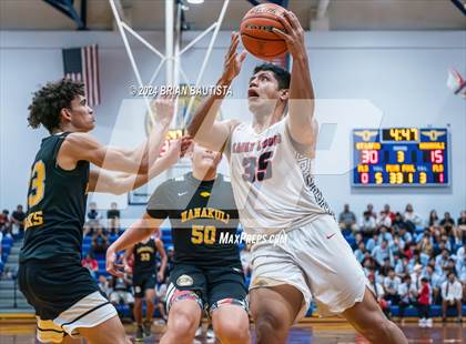 Thumbnail 2 in St. Louis vs. Nanakuli (HHSAA Division 1 Quarterfinal) photogallery.