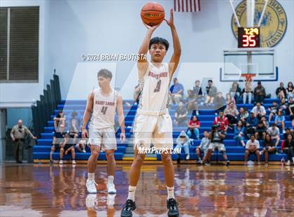 Thumbnail 3 in St. Louis vs. Nanakuli (HHSAA Division 1 Quarterfinal) photogallery.