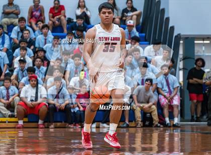 Thumbnail 2 in St. Louis vs. Nanakuli (HHSAA Division 1 Quarterfinal) photogallery.