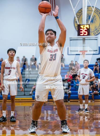 Thumbnail 3 in St. Louis vs. Nanakuli (HHSAA Division 1 Quarterfinal) photogallery.