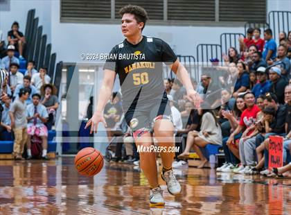 Thumbnail 3 in St. Louis vs. Nanakuli (HHSAA Division 1 Quarterfinal) photogallery.