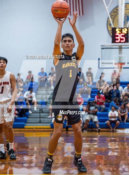 Thumbnail 2 in St. Louis vs. Nanakuli (HHSAA Division 1 Quarterfinal) photogallery.