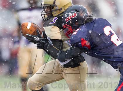 Thumbnail 3 in Selinsgrove vs. University Prep (PIAA Class 3A Playoffs) photogallery.