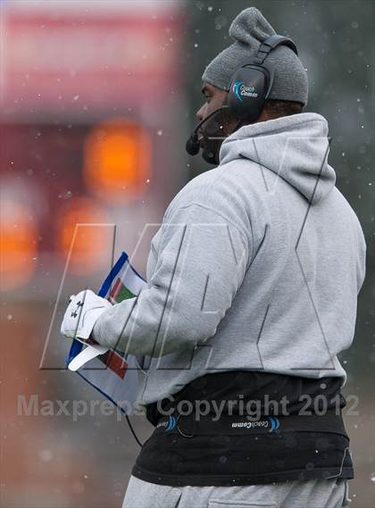 Thumbnail 1 in Selinsgrove vs. University Prep (PIAA Class 3A Playoffs) photogallery.