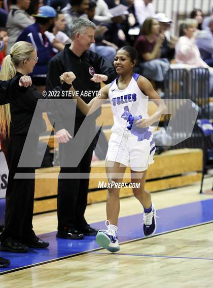 Thumbnail 1 in Pine Creek @ Grandview (CHSAA 5A State - Sweet 16) photogallery.