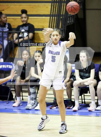 Thumbnail 2 in Pine Creek @ Grandview (CHSAA 5A State - Sweet 16) photogallery.