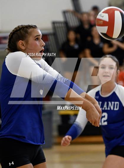 Thumbnail 3 in Orland @ Chico photogallery.