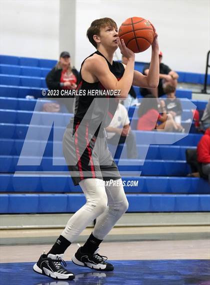 Thumbnail 3 in La Grange vs. Hargrave (Mike Dacus Classic) photogallery.
