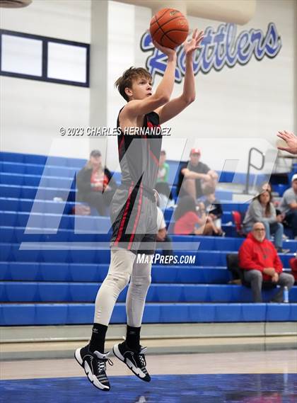 Thumbnail 1 in La Grange vs. Hargrave (Mike Dacus Classic) photogallery.