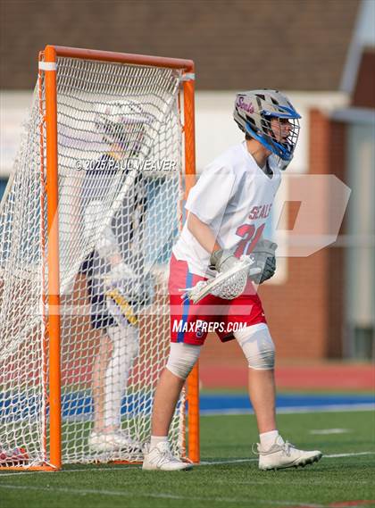 Thumbnail 3 in Scranton Prep vs. Selinsgrove (PIAA Class 2A First Round) photogallery.