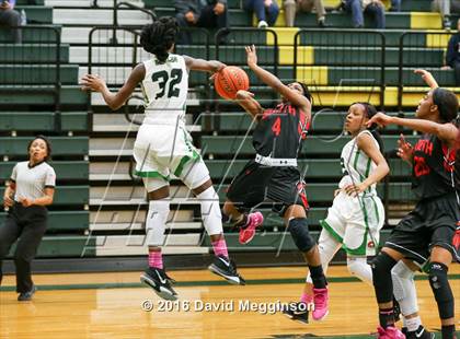 Thumbnail 1 in South Grand Prairie @ DeSoto photogallery.