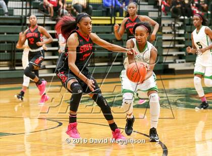 Thumbnail 1 in South Grand Prairie @ DeSoto photogallery.