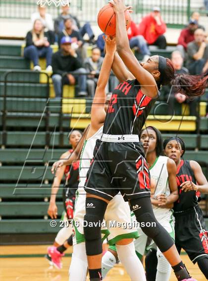 Thumbnail 2 in South Grand Prairie @ DeSoto photogallery.