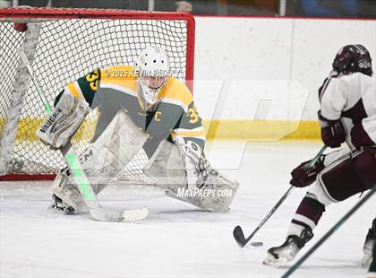 Thumbnail 1 in Hamden @ North Haven photogallery.