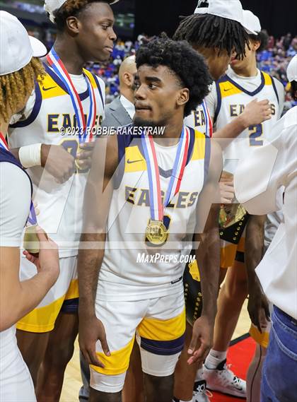 Thumbnail 2 in Oak Cliff Faith Family Academy vs. Washington (UIL 4A Basketball State Final Medal Ceremony) photogallery.