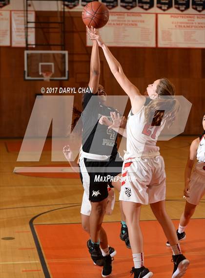 Thumbnail 3 in Flintridge Sacred Heart vs Executive Prep (Poly Tournament) photogallery.