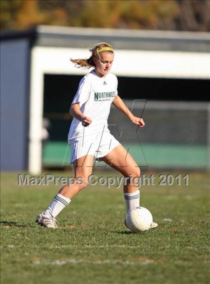Thumbnail 3 in Lyman Memorial @ Northwest Catholic (CIAC Class M Quarterfinal) photogallery.