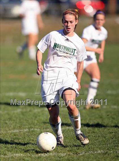 Thumbnail 2 in Lyman Memorial @ Northwest Catholic (CIAC Class M Quarterfinal) photogallery.