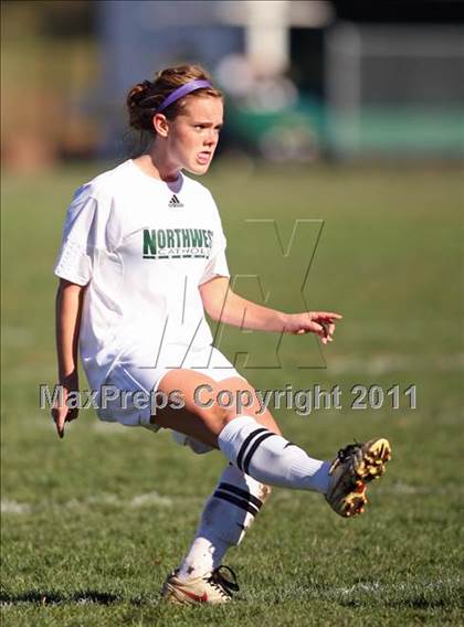 Thumbnail 2 in Lyman Memorial @ Northwest Catholic (CIAC Class M Quarterfinal) photogallery.