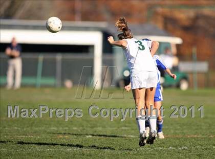 Thumbnail 3 in Lyman Memorial @ Northwest Catholic (CIAC Class M Quarterfinal) photogallery.
