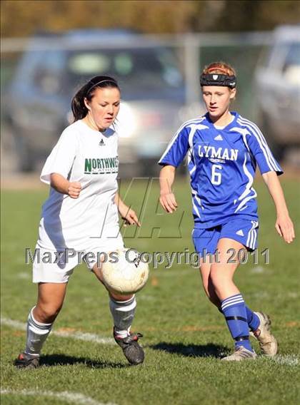 Thumbnail 3 in Lyman Memorial @ Northwest Catholic (CIAC Class M Quarterfinal) photogallery.