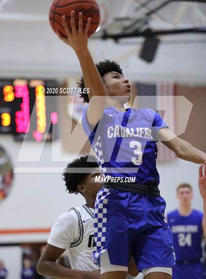 Thumbnail 1 in Chillicothe vs. Pickerington North (OHSAA D1 District Semifinal) photogallery.
