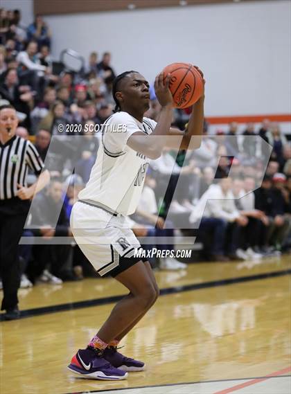 Thumbnail 1 in Chillicothe vs. Pickerington North (OHSAA D1 District Semifinal) photogallery.