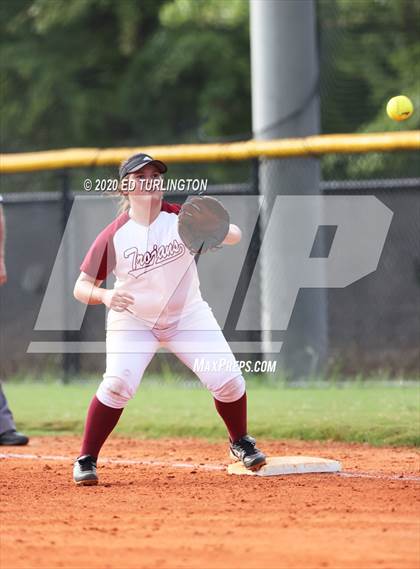 Thumbnail 1 in Lassiter At Sprayberry photogallery.
