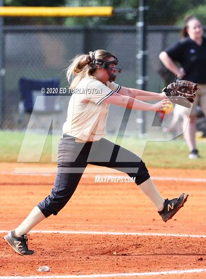 Thumbnail 3 in Lassiter At Sprayberry photogallery.