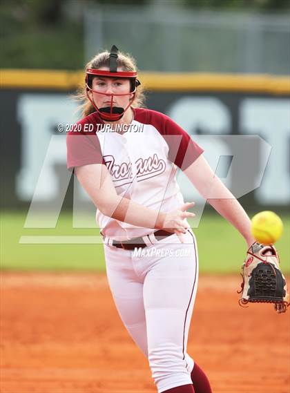Thumbnail 1 in Lassiter At Sprayberry photogallery.