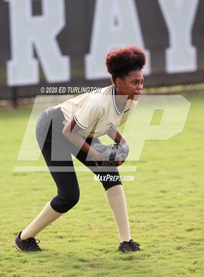 Thumbnail 3 in Lassiter At Sprayberry photogallery.