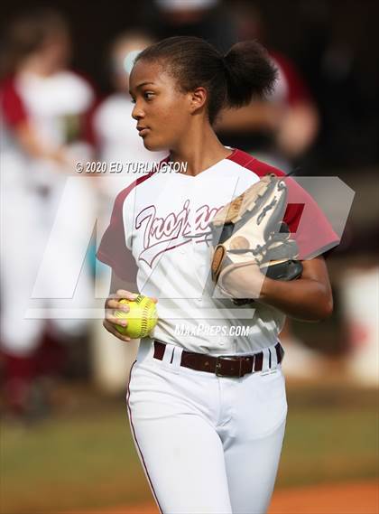 Thumbnail 3 in Lassiter At Sprayberry photogallery.