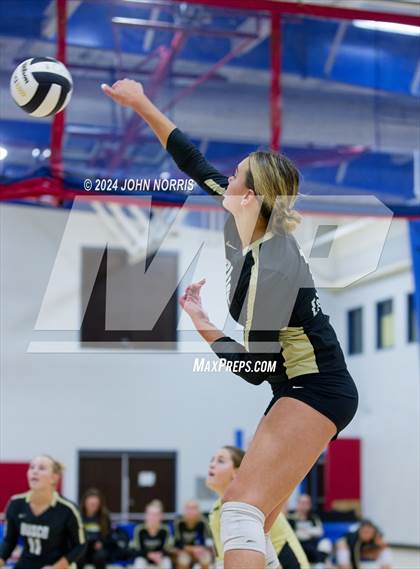 Thumbnail 1 in East Noble vs. Churubusco (West Noble Invite) photogallery.