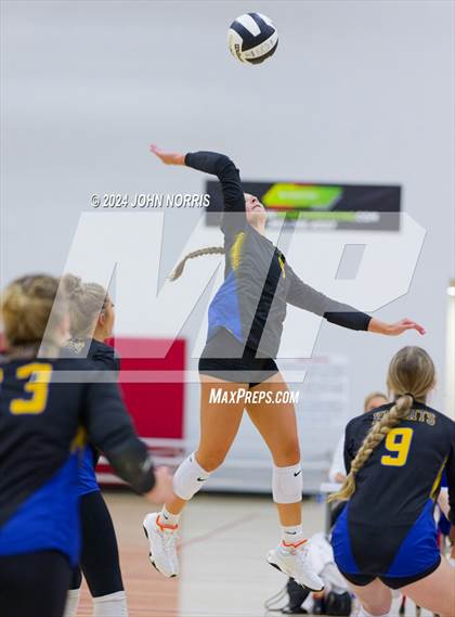 Thumbnail 2 in East Noble vs. Churubusco (West Noble Invite) photogallery.