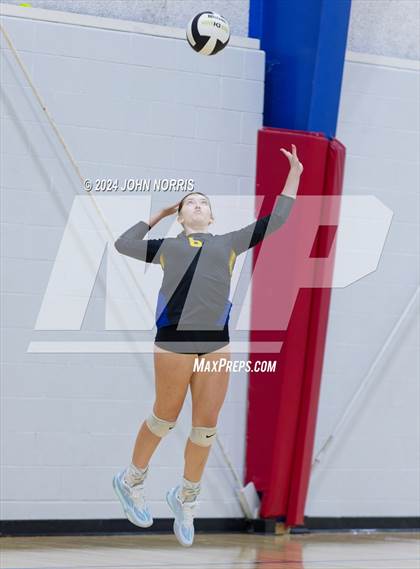 Thumbnail 2 in East Noble vs. Churubusco (West Noble Invite) photogallery.
