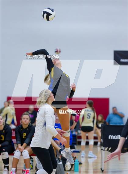 Thumbnail 3 in East Noble vs. Churubusco (West Noble Invite) photogallery.