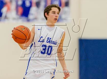 Thumbnail 2 in Navarro @ La Vernia photogallery.