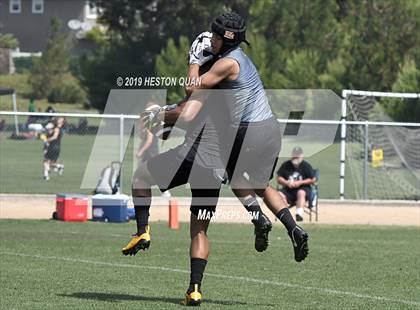 Thumbnail 2 in Sunny Hills vs El Modena (North Orange County Shootout) photogallery.