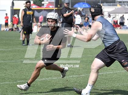Thumbnail 2 in Sunny Hills vs El Modena (North Orange County Shootout) photogallery.