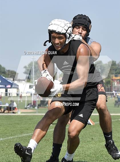 Thumbnail 1 in Sunny Hills vs El Modena (North Orange County Shootout) photogallery.