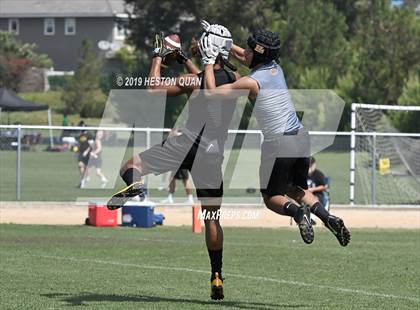 Thumbnail 1 in Sunny Hills vs El Modena (North Orange County Shootout) photogallery.