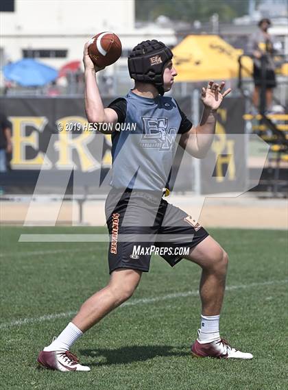 Thumbnail 3 in Sunny Hills vs El Modena (North Orange County Shootout) photogallery.