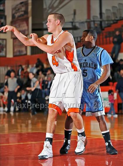 Thumbnail 2 in Lee @ Grissom photogallery.